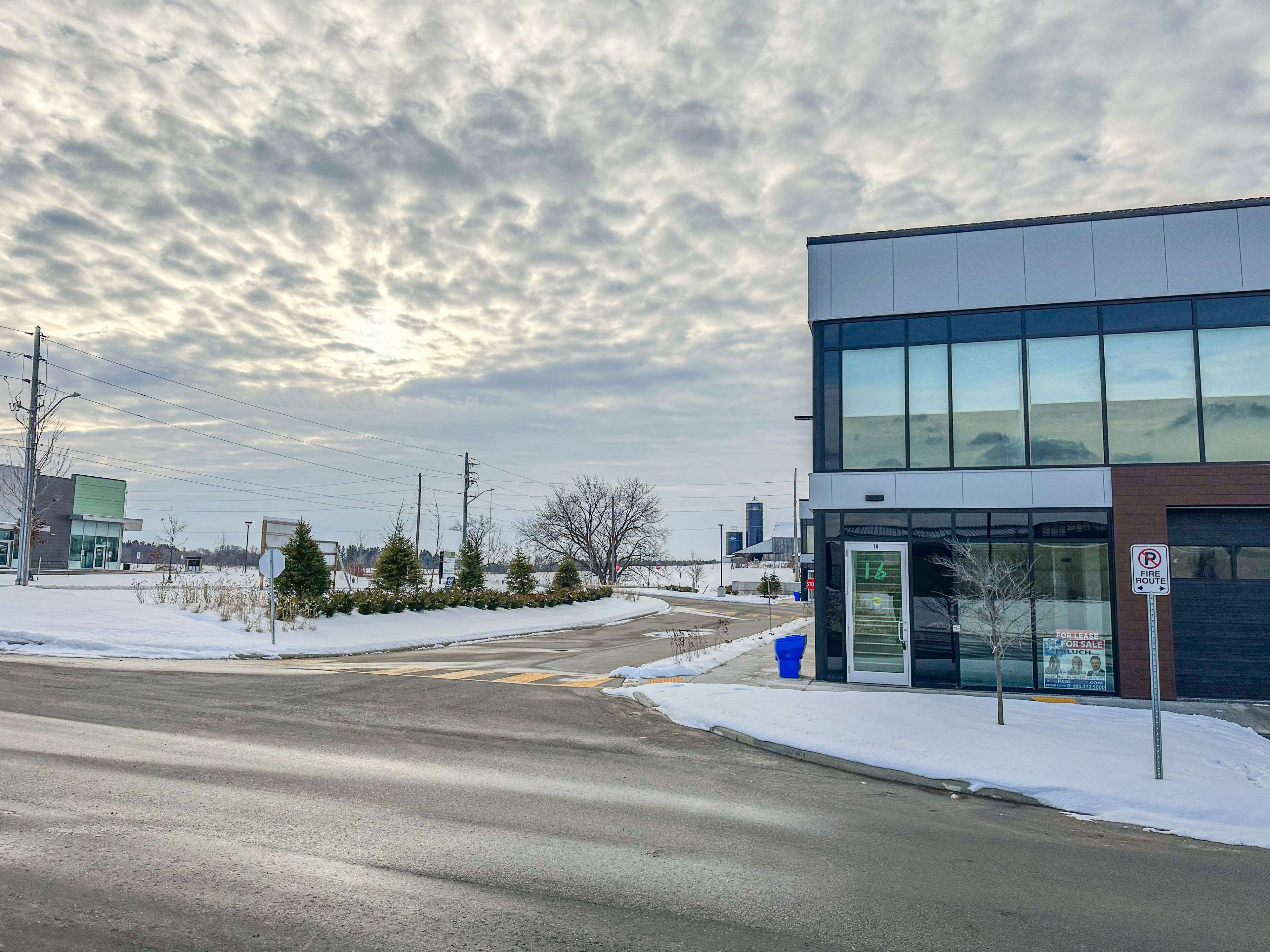 587 Hanlon Creek BLVD #17, Guelph, ON N1C 0A1