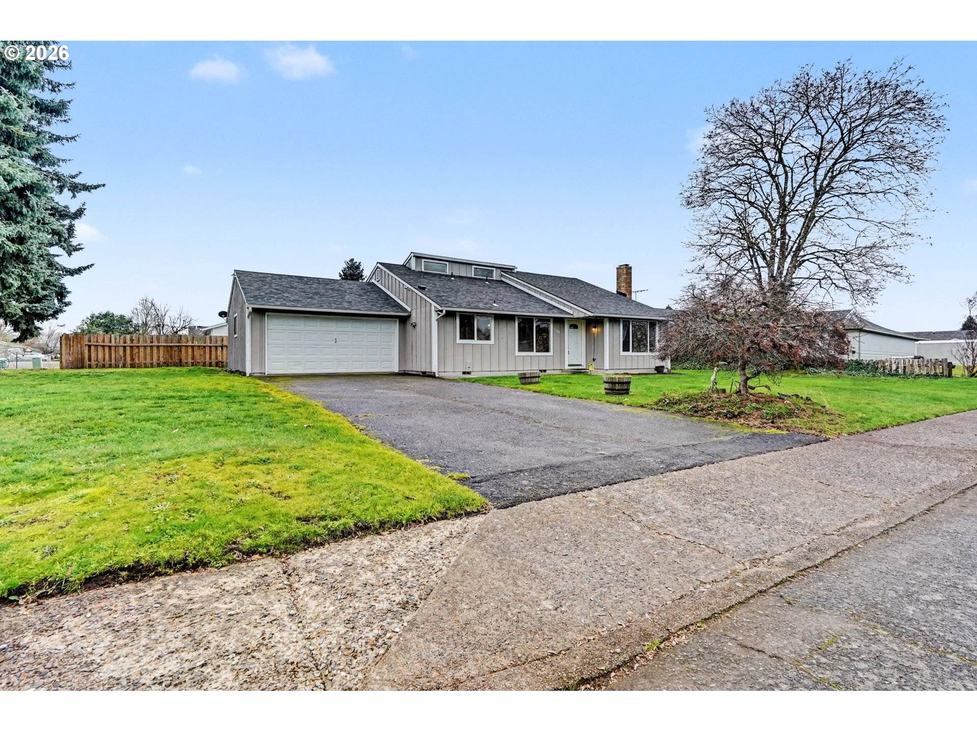 1123 E ST, Independence, OR 97351