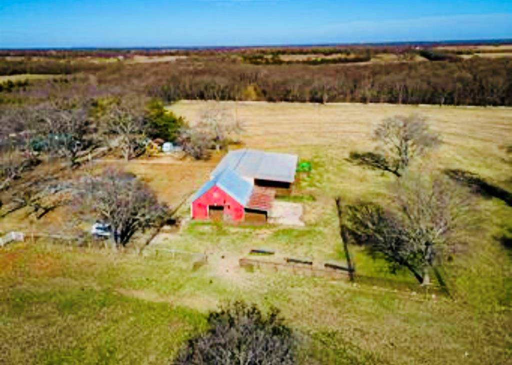 2473 County Road 4215, Bonham, TX 75418