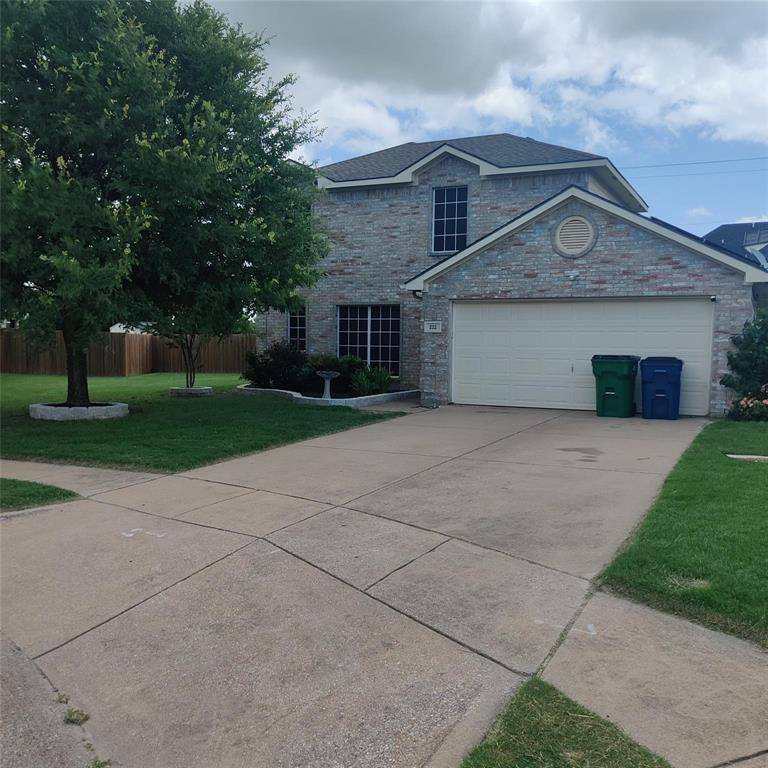 222 Chesterfield Circle, Waxahachie, TX 75165
