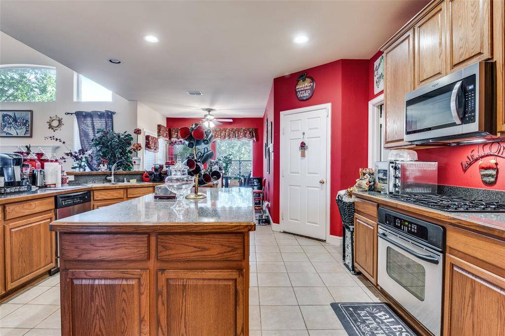 1610 Skyline Drive, Garland, TX 75043
