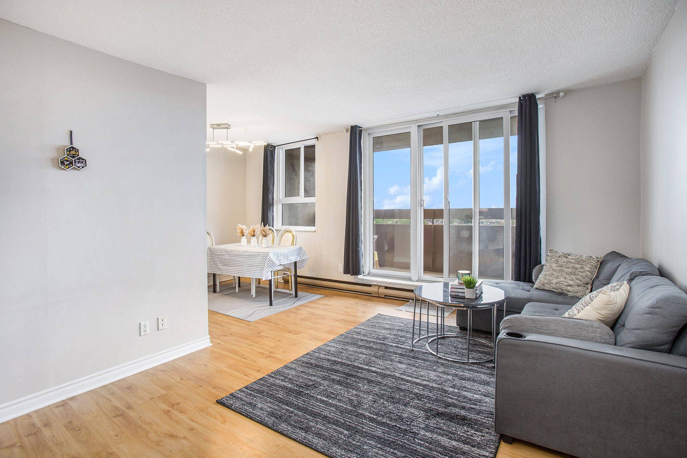 2000 Jasmine CRES #1508, Beacon Hill North - South And Area, ON K1J 8K4