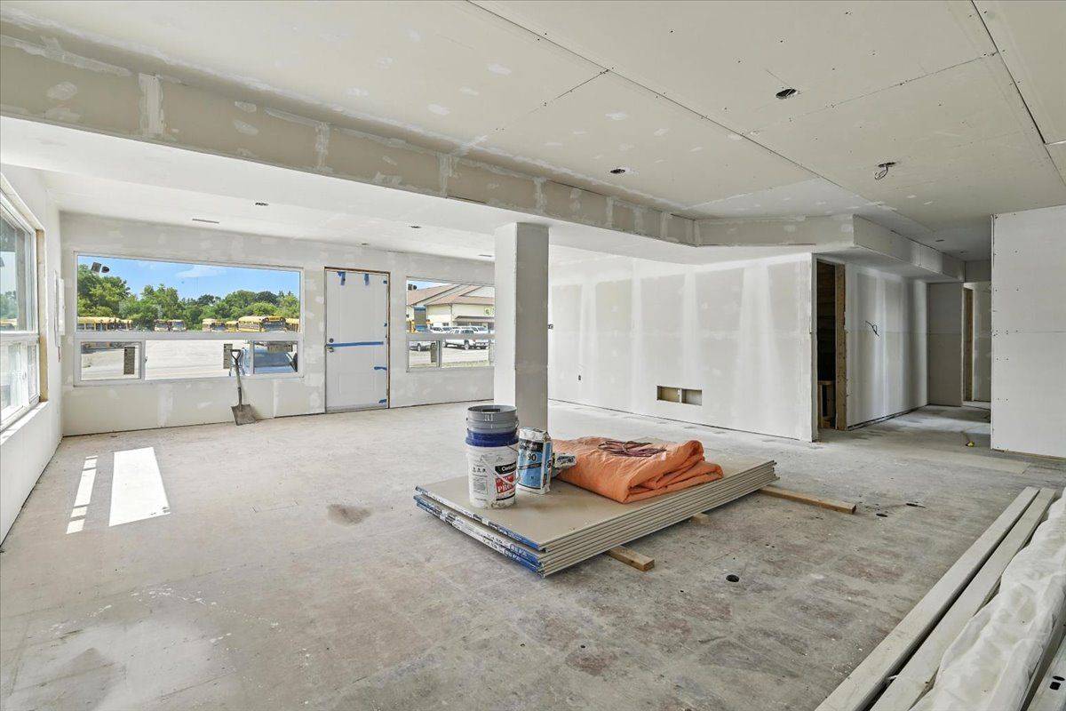 31 Centre ST ##2, Brock, ON L0C 1H0