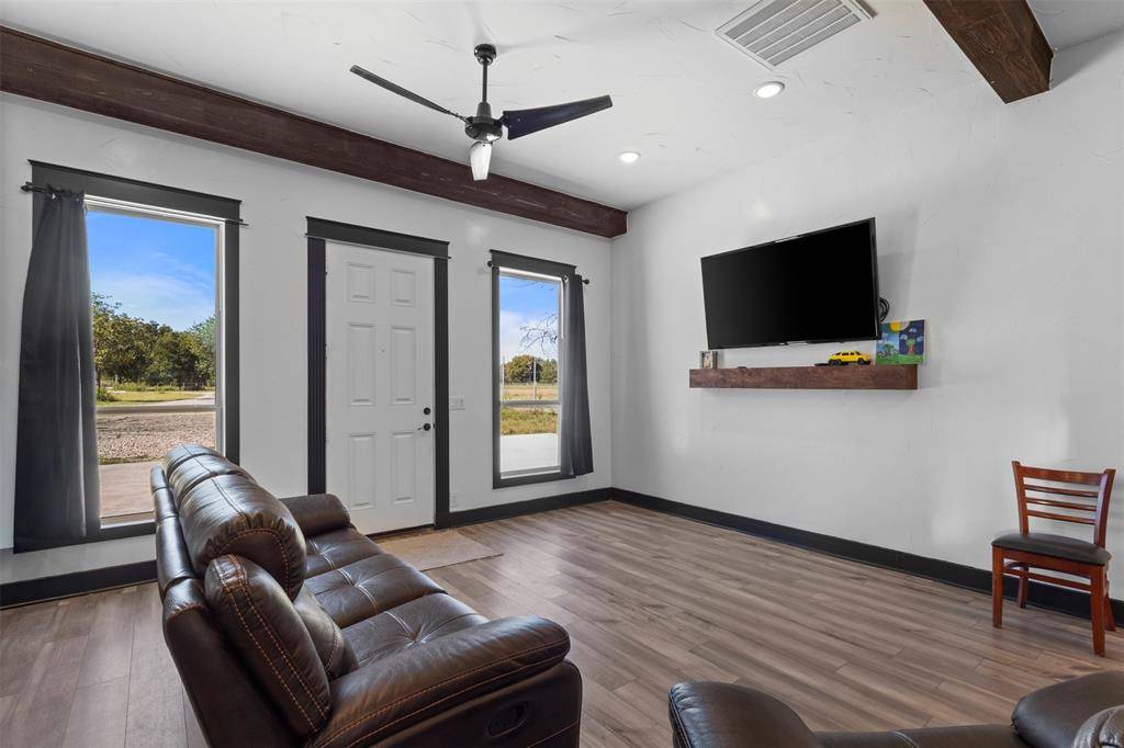 3300 Jordan Valley Road, Dallas, TX 75253