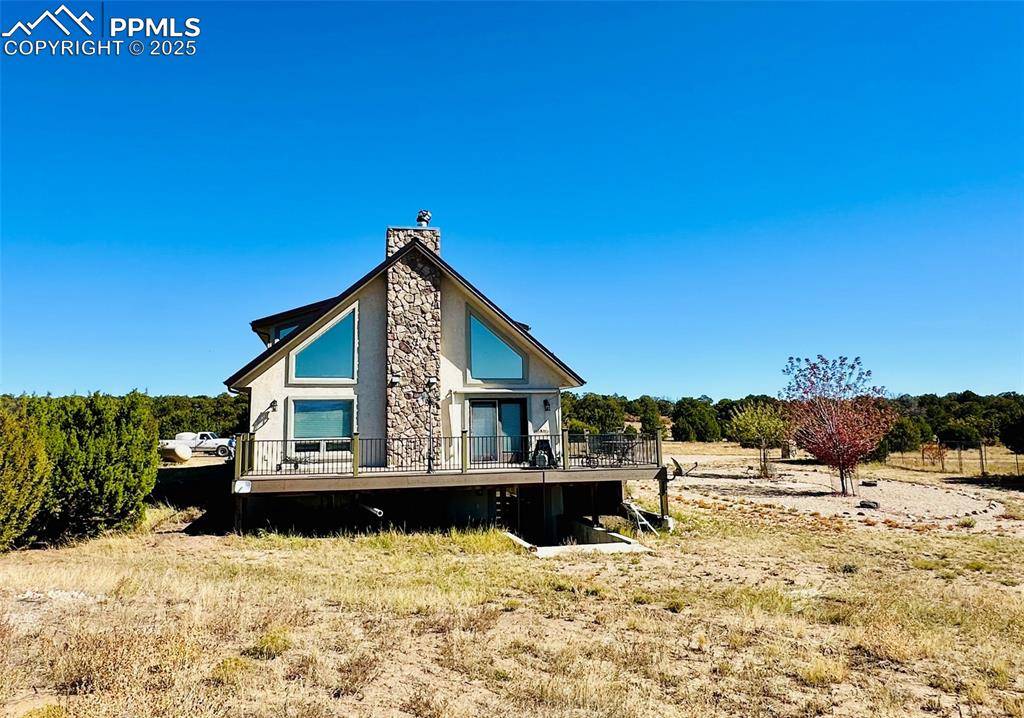 205 Hoofprint CT, Walsenburg, CO 81089