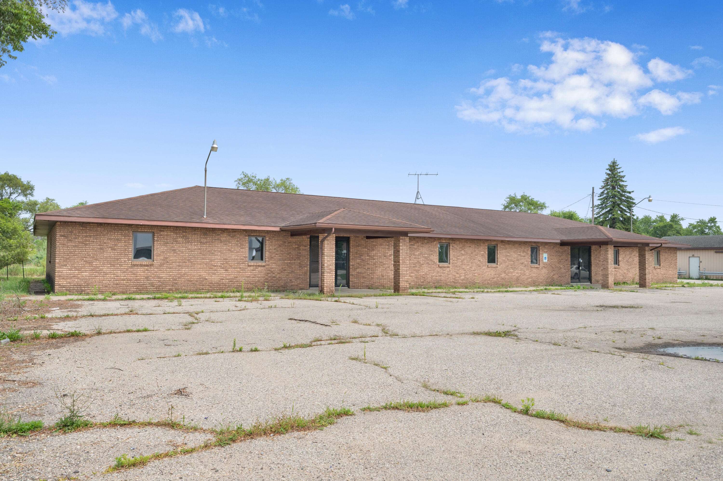 203 S 3rd AVE, Big Rapids Twp, MI 49307