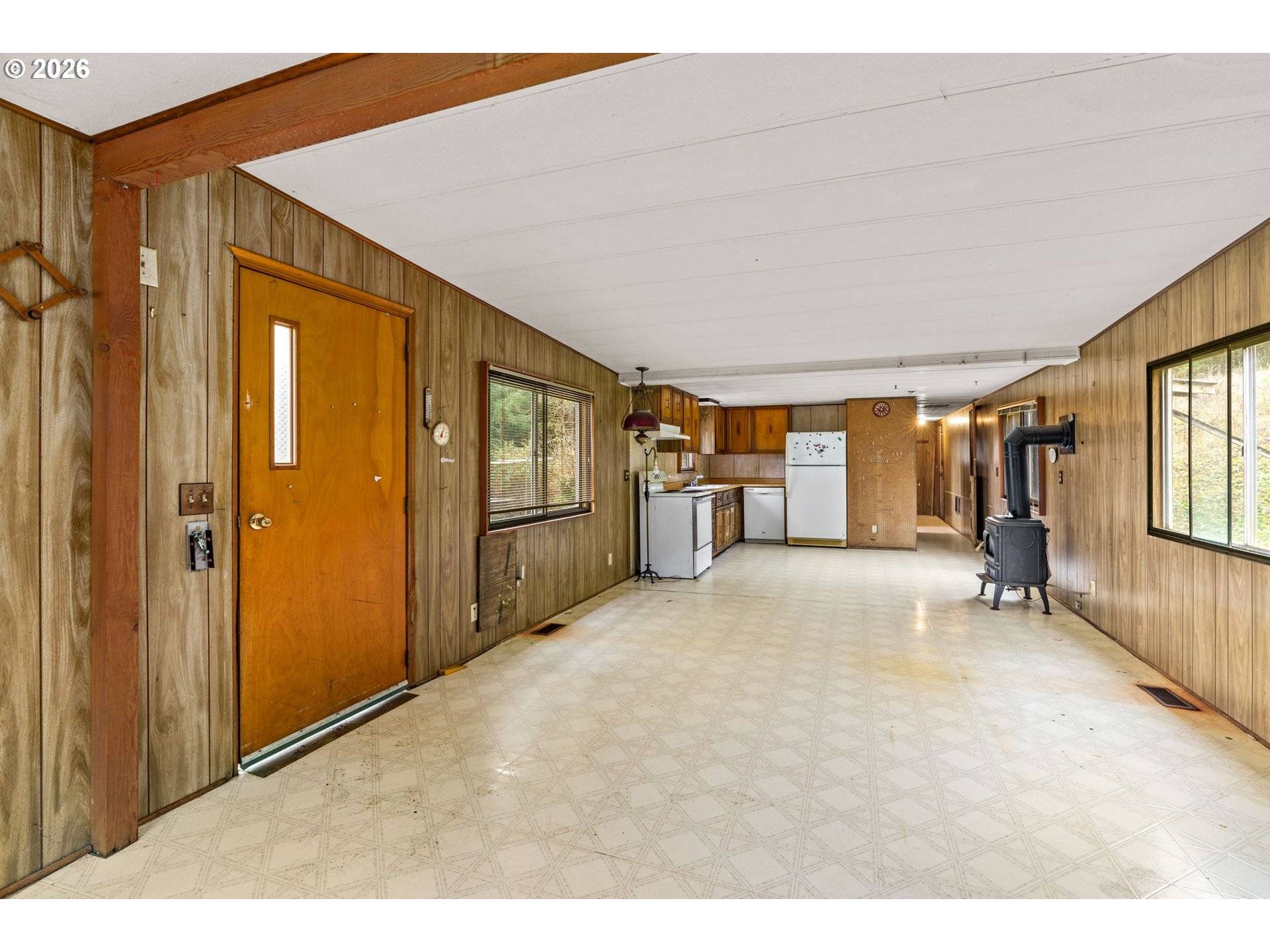 89582 DEMMING RD, Elmira, OR 97437