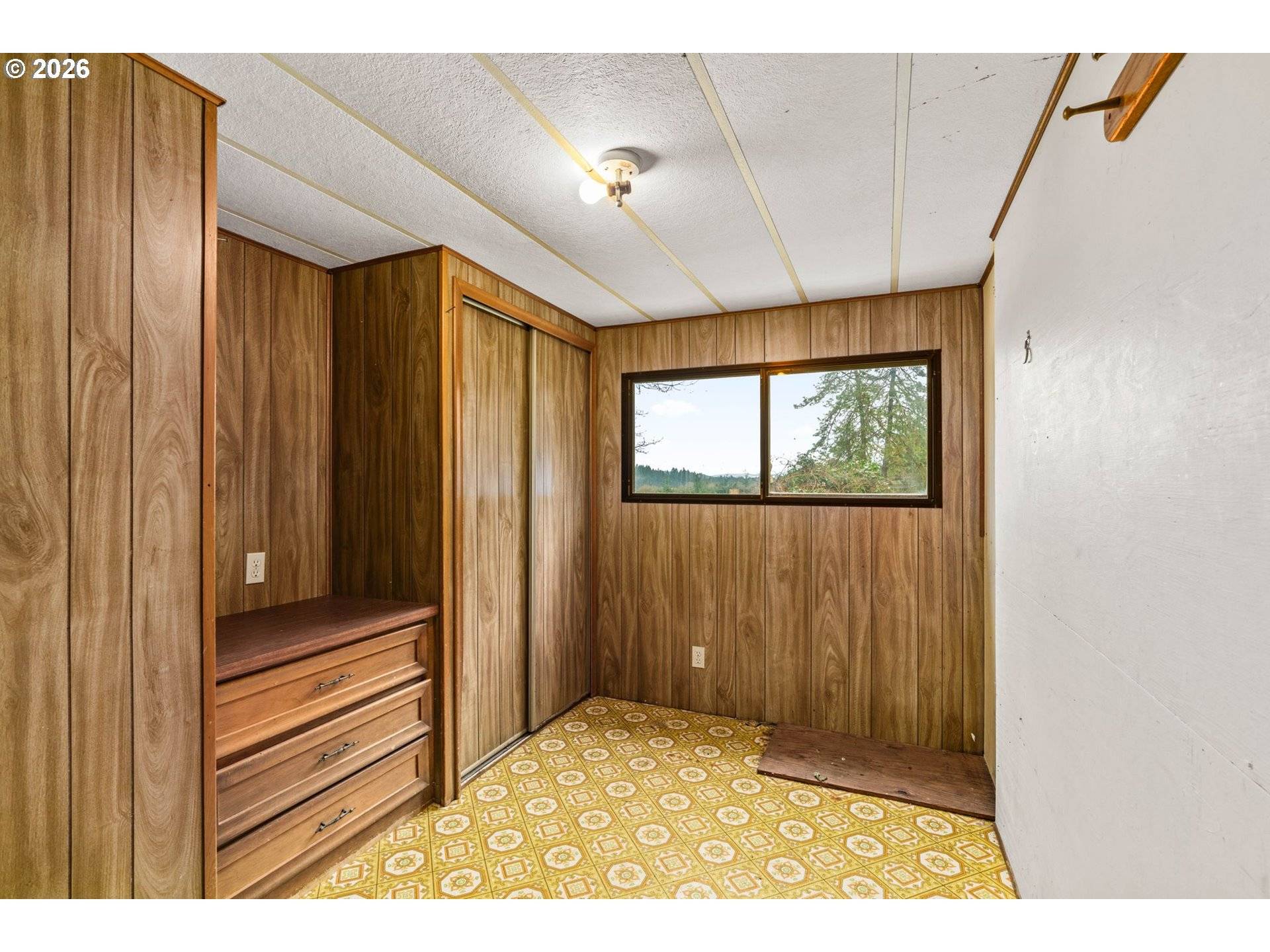 89582 DEMMING RD, Elmira, OR 97437