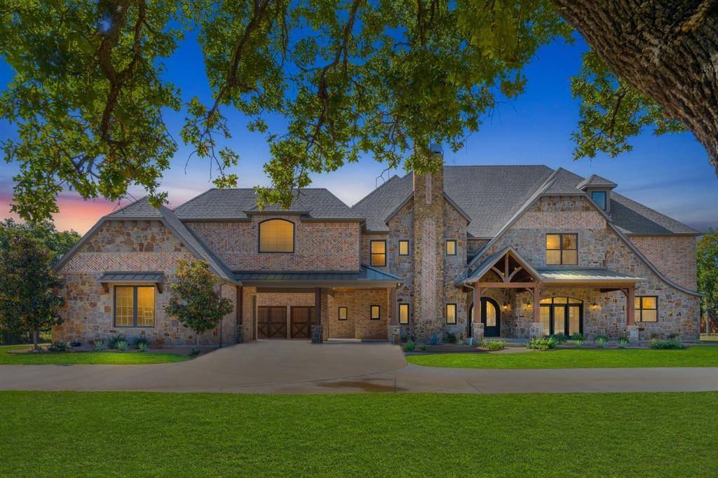 594 Turner Warnell Road, Mansfield, TX 76063