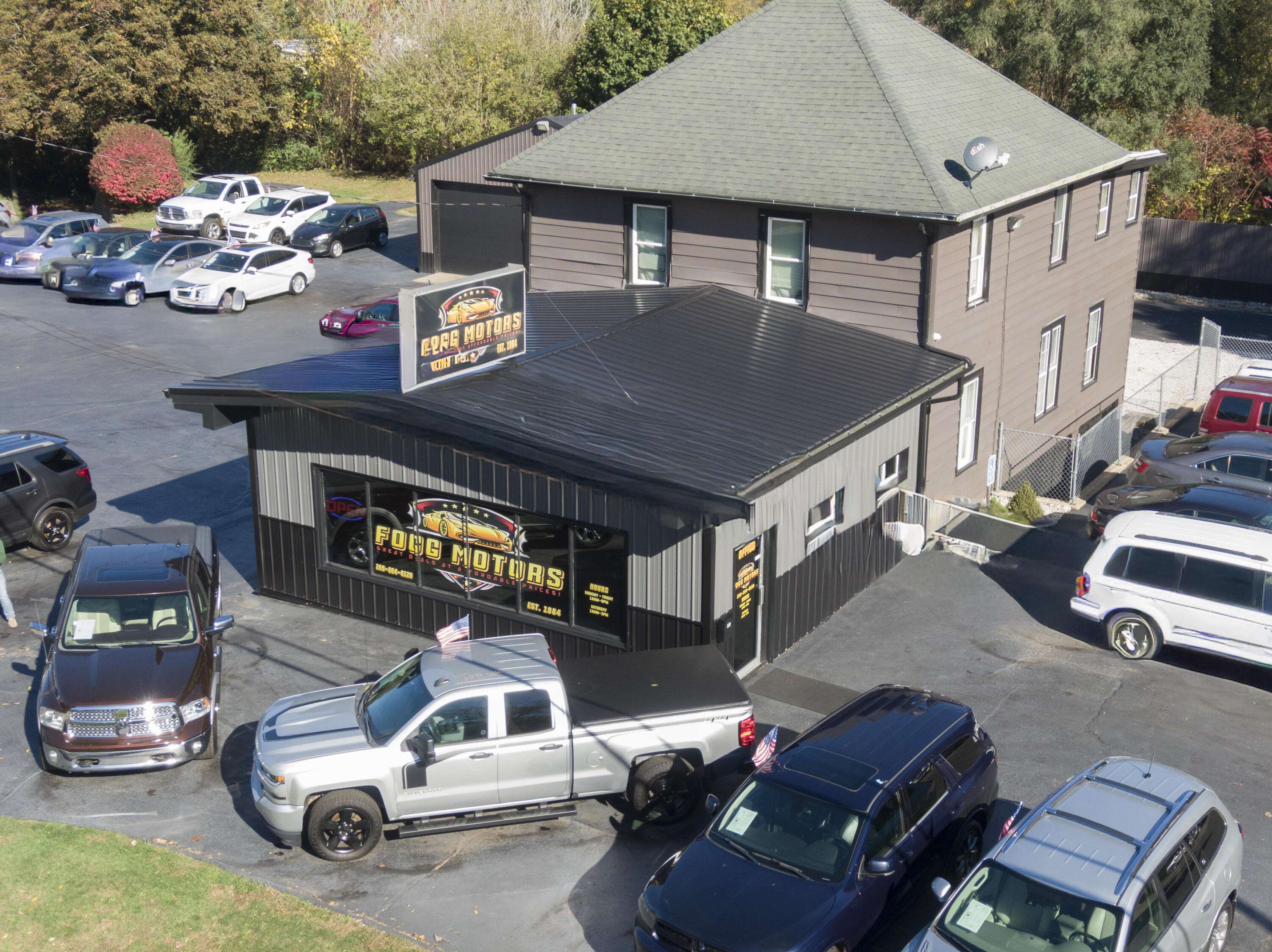 946 Capital AVE NE, Pennfield Twp, MI 49017