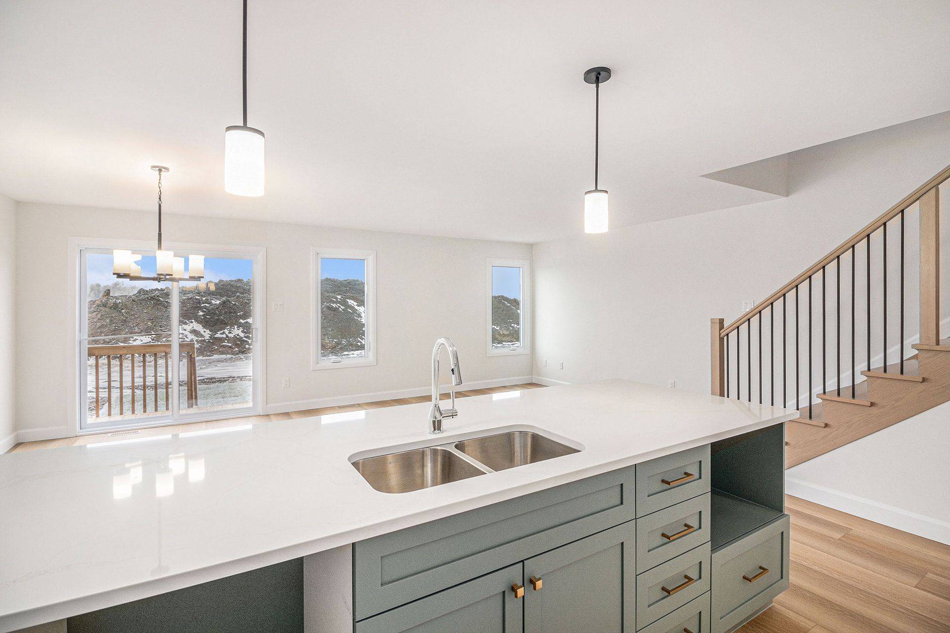79 HELEN ST, North Stormont, ON K0A 1R0