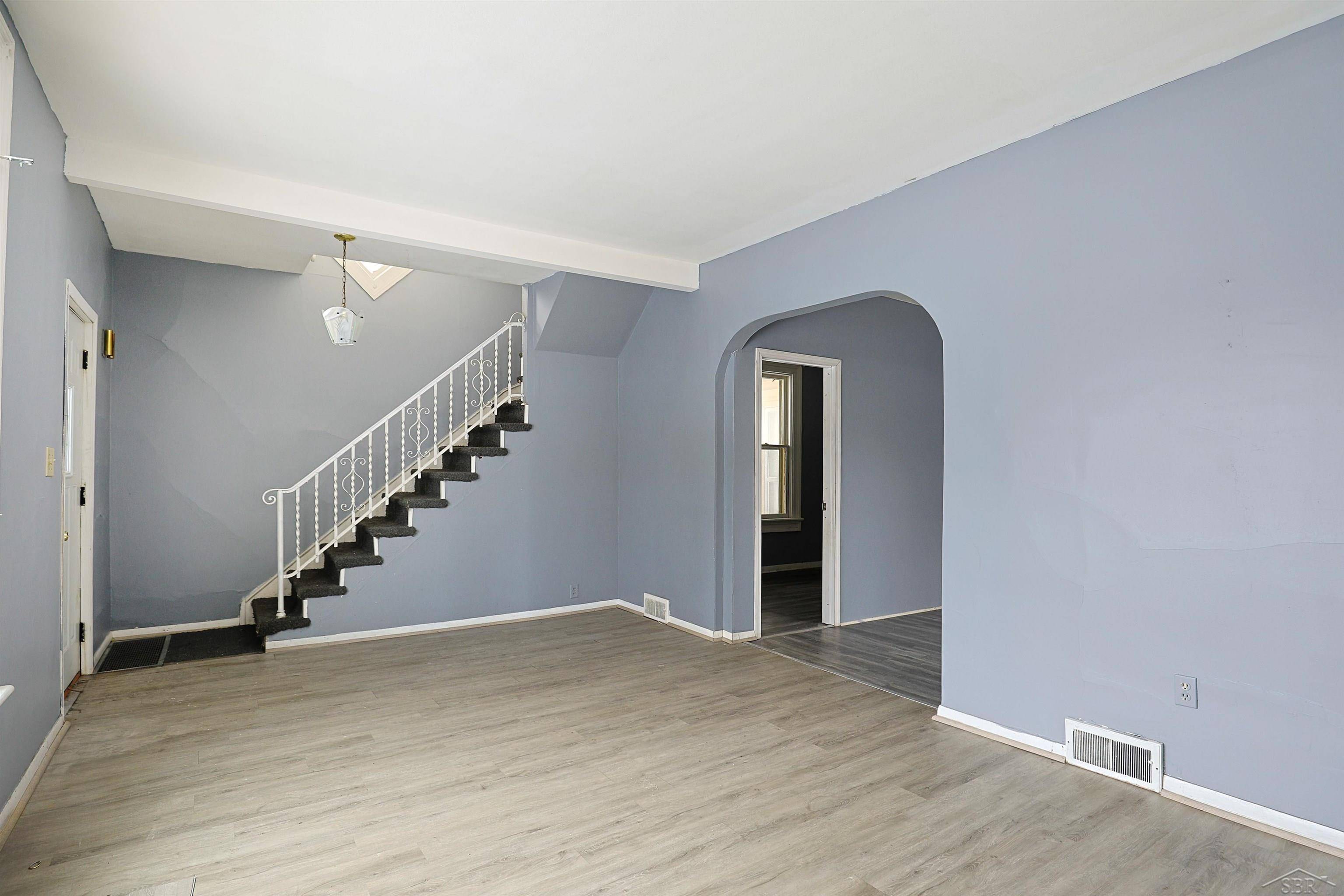 1813 3rd ST, Baycitycity_bay, MI 48706