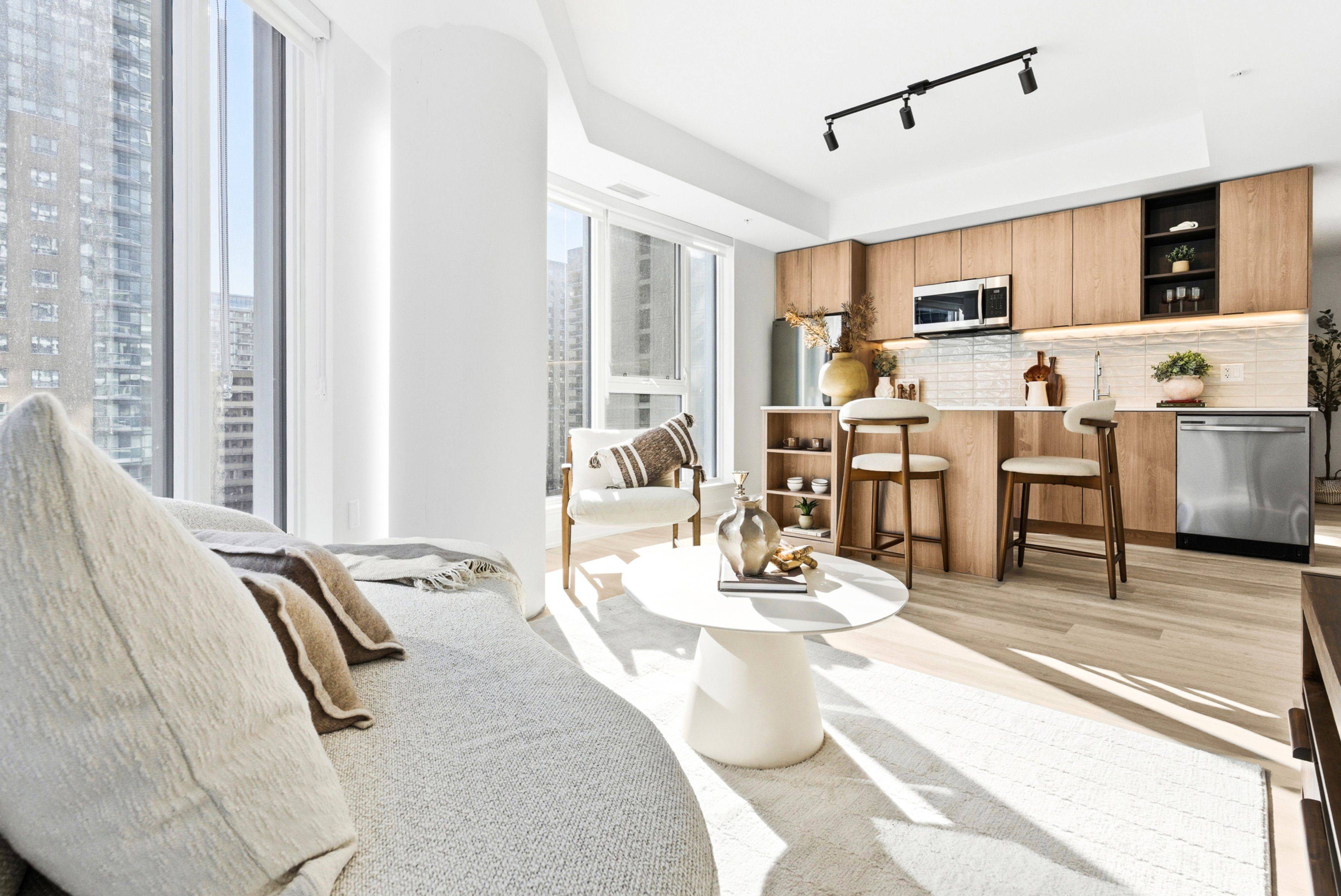 391 Slater ST #904, Ottawa Centre, ON K1R 0G7