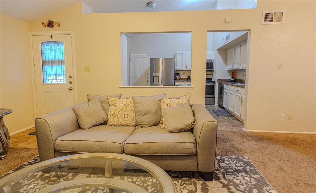 404 Jones Street, Cedar Hill, TX 75104