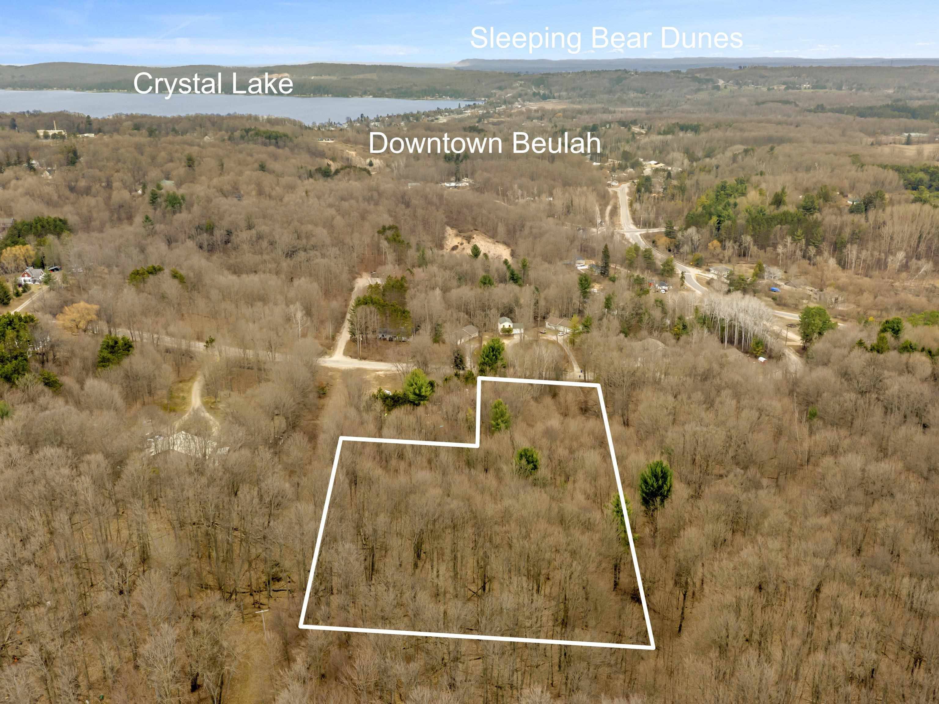 00 River ST, Benzonia Twp, MI 49616