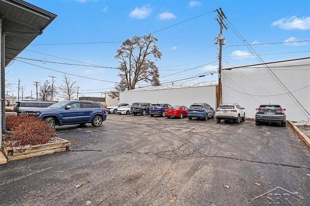 705 Bayliss Suite 400 ST, Midland, MI 48640