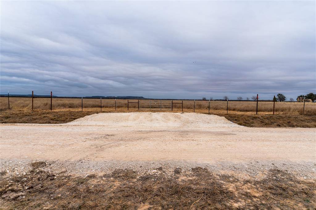 T1 County Road 204, Bradshaw, TX 79567