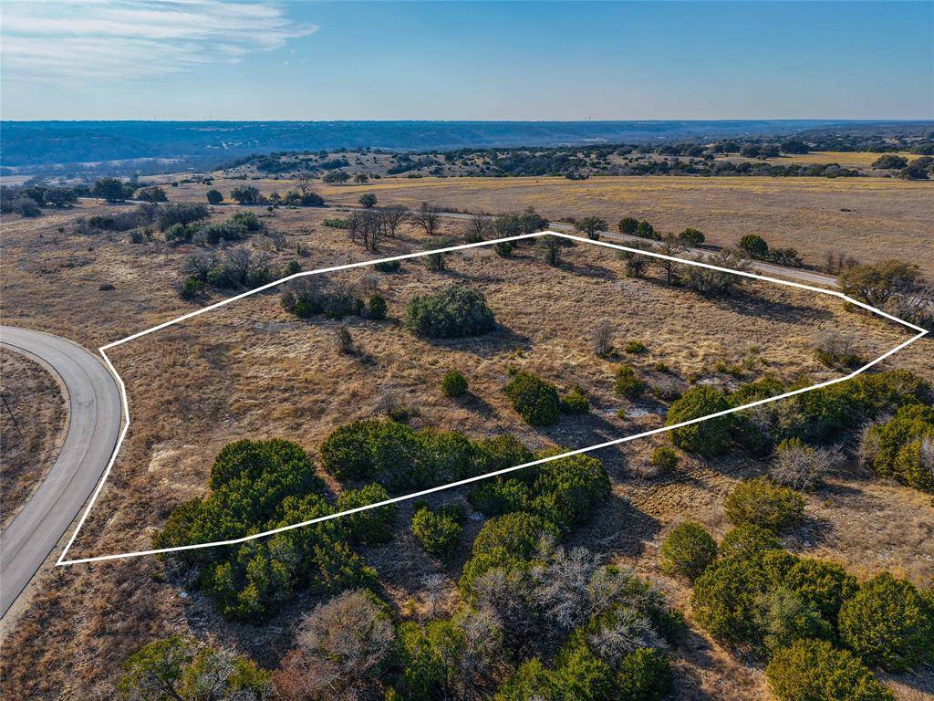 277 Grand Canyon Drive, Oglesby, TX 76561