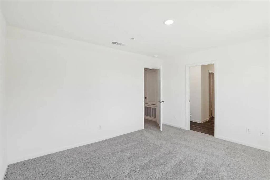 233 berthe Court, Cedar Hill, TX 75104