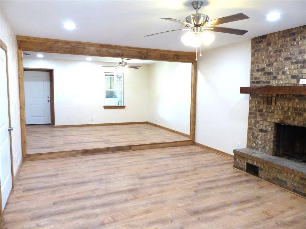 1922 S Pine, Brady, TX 76825