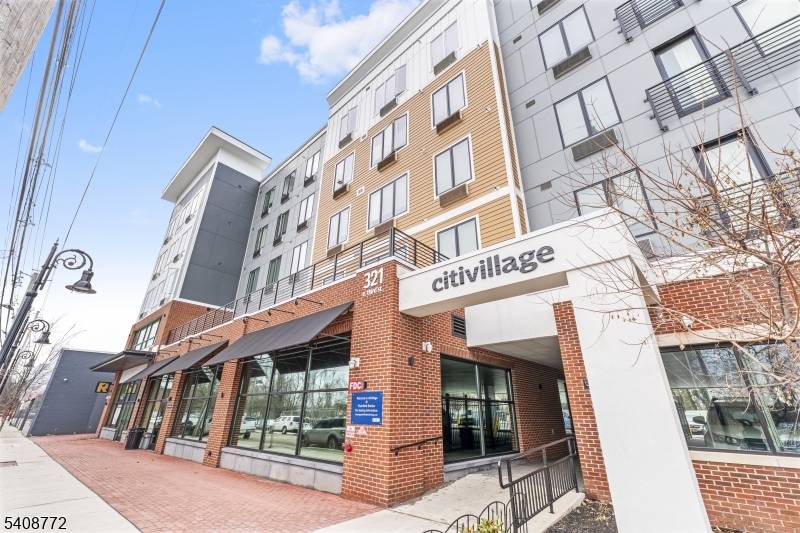 321 E 3Rd St #320, Plainfield City, NJ 07060