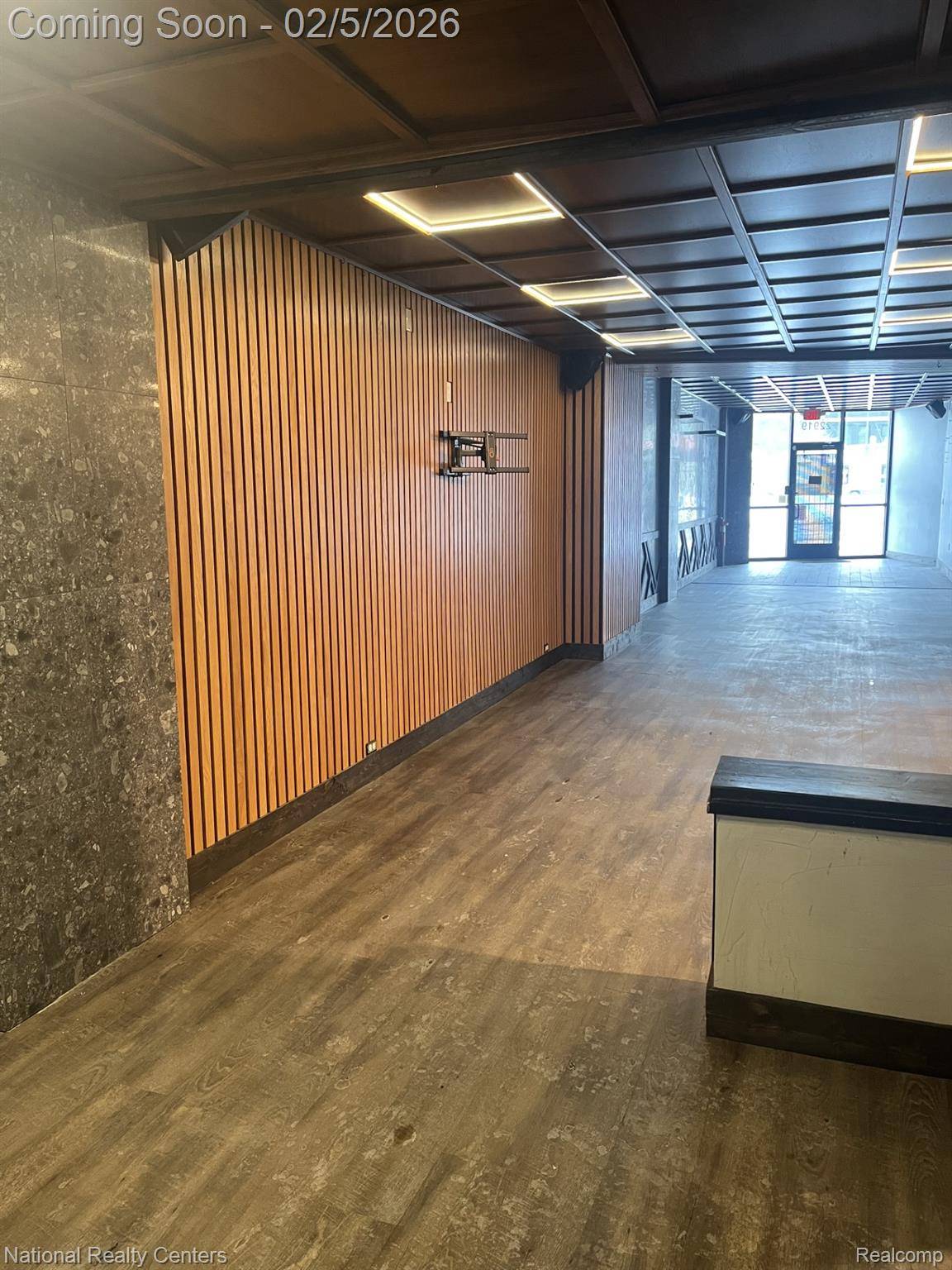 22917-22919 Woodward AVE, Ferndale, MI 48220