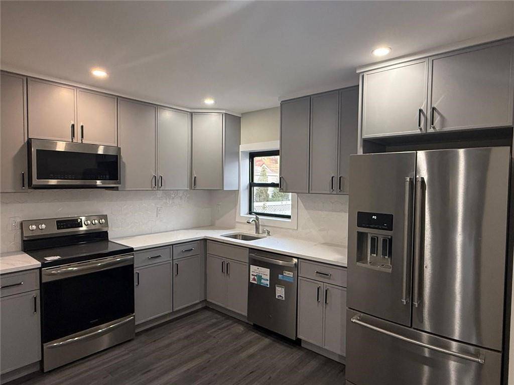 131-25 227th ST, Laurelton, NY 11413