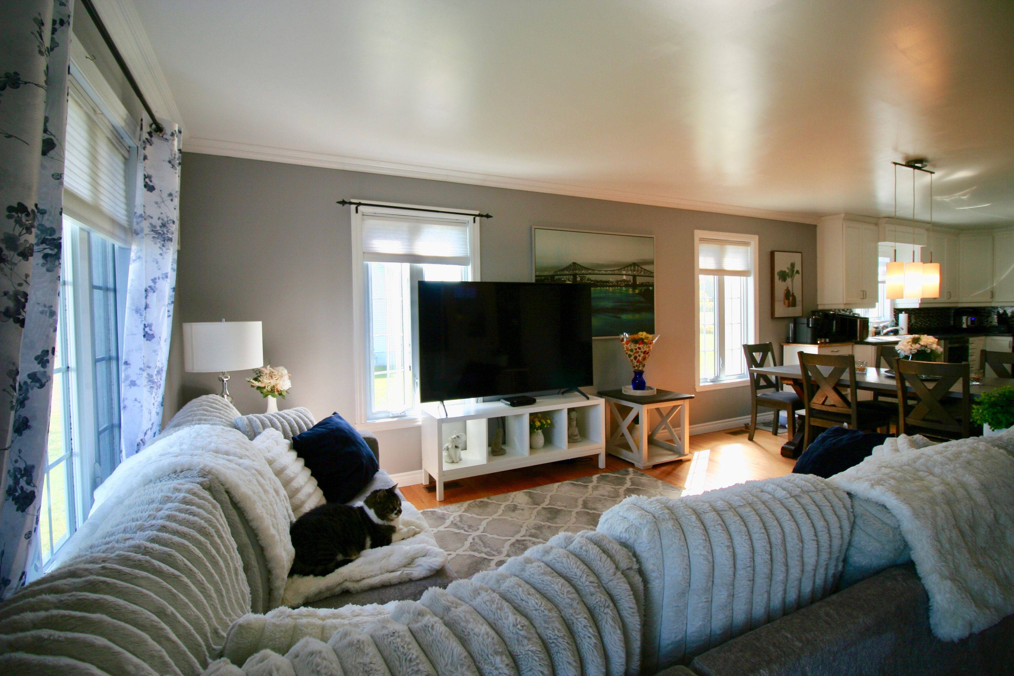 3532-3534 Front RD, East Hawkesbury, ON K6A 2R2