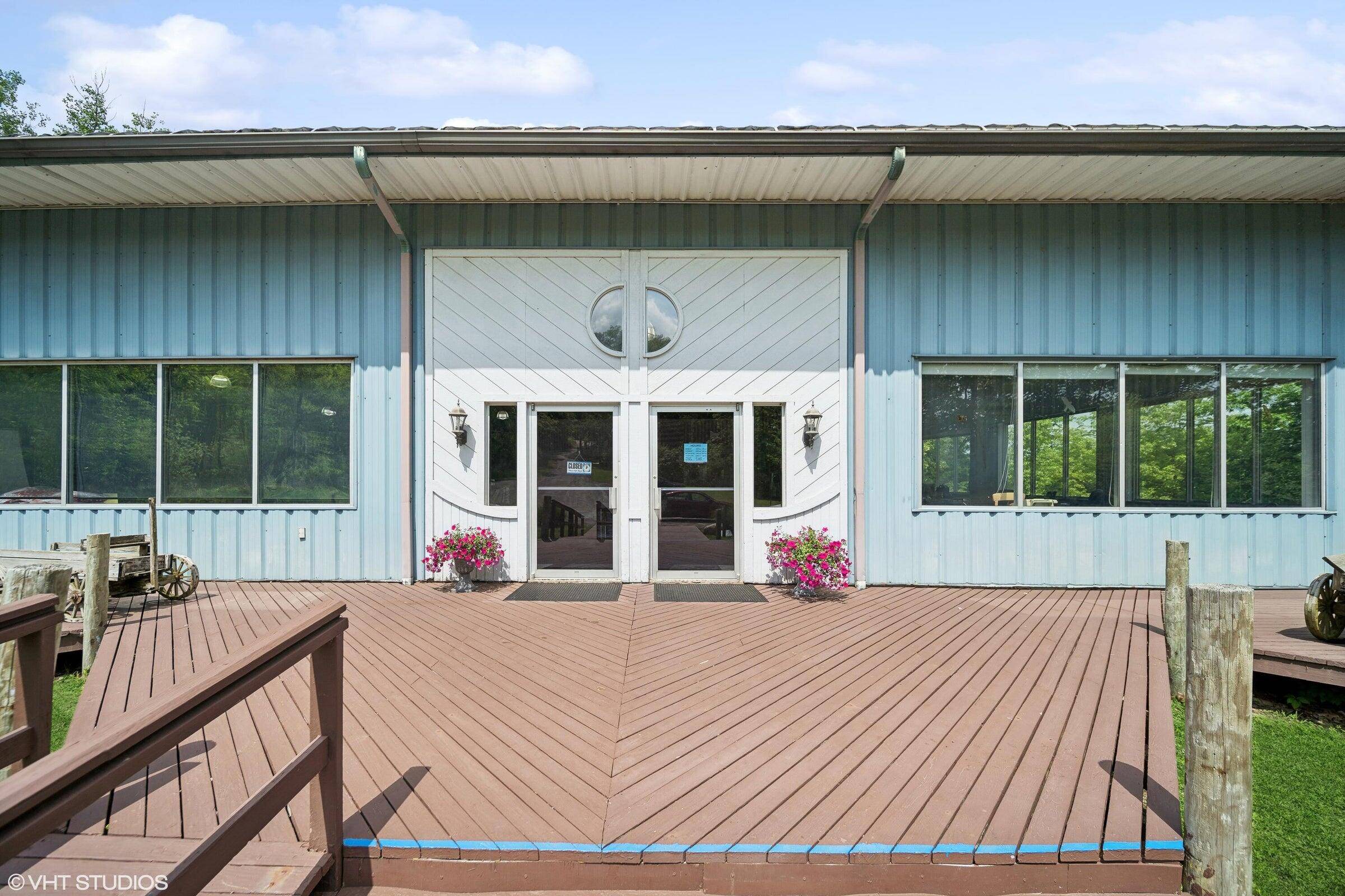 15437 Red Bud TRL N, Buchanan Twp, MI 49107