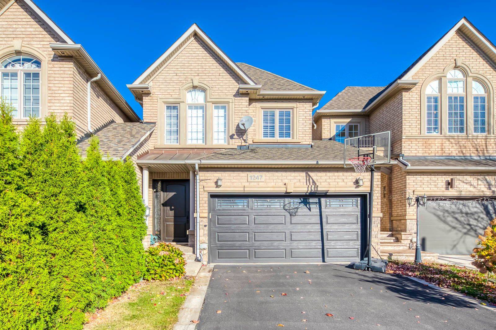 1247 Agram DR, Oakville, ON L6H 7P1