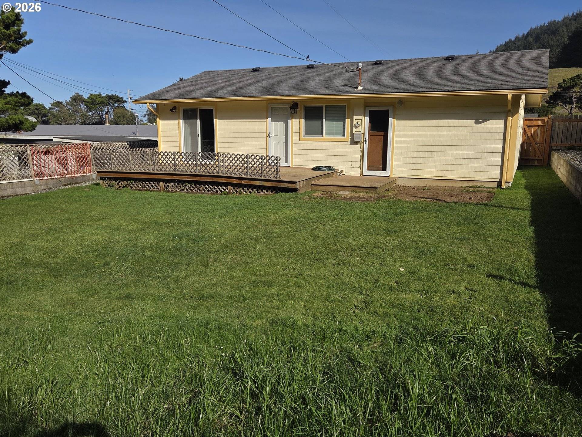 94044 AZALEA LN, Gold Beach, OR 97444