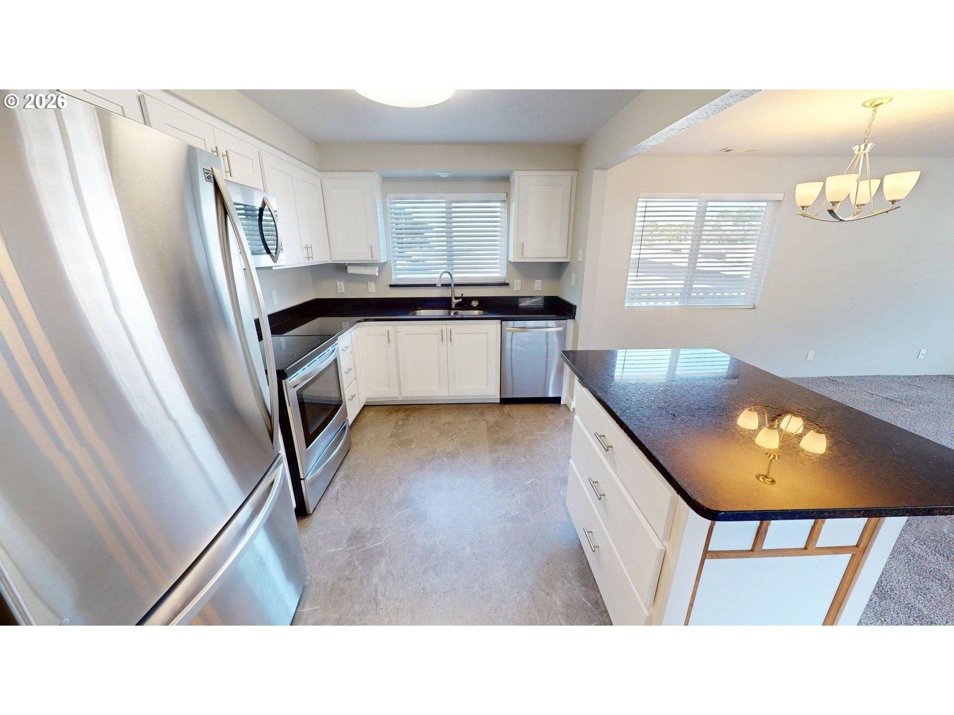 94044 AZALEA LN, Gold Beach, OR 97444