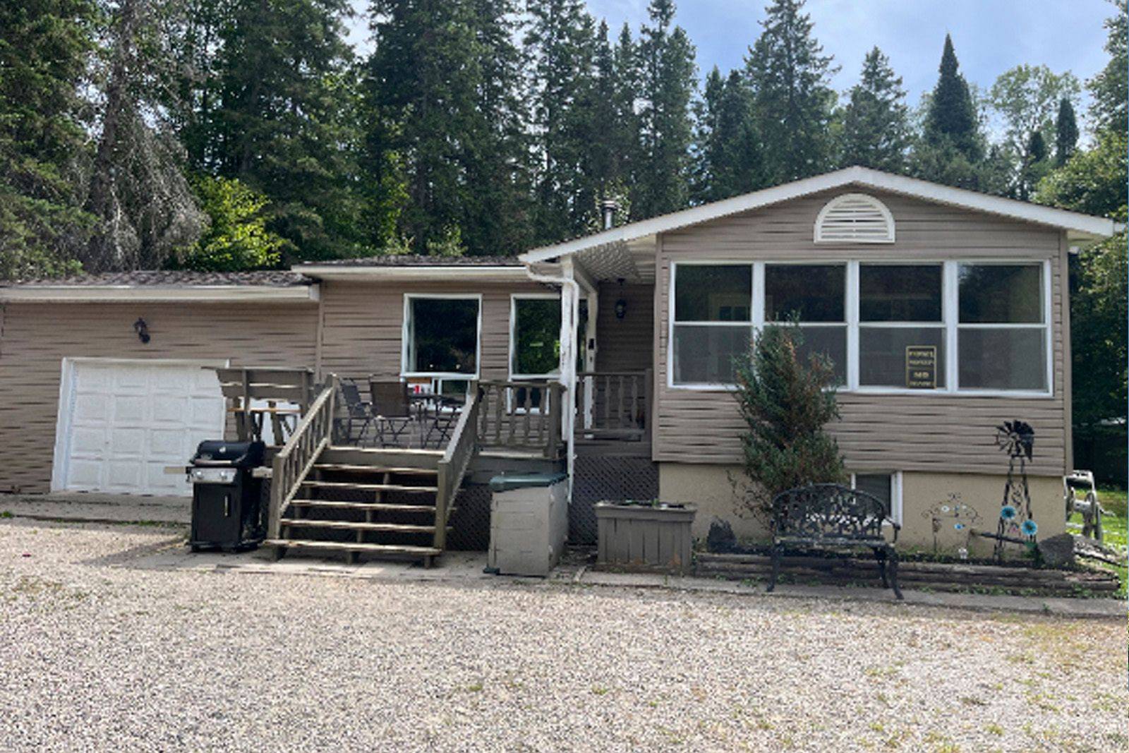 524 BALSAM CHUTES RD, Huntsville, ON P0B 1L0