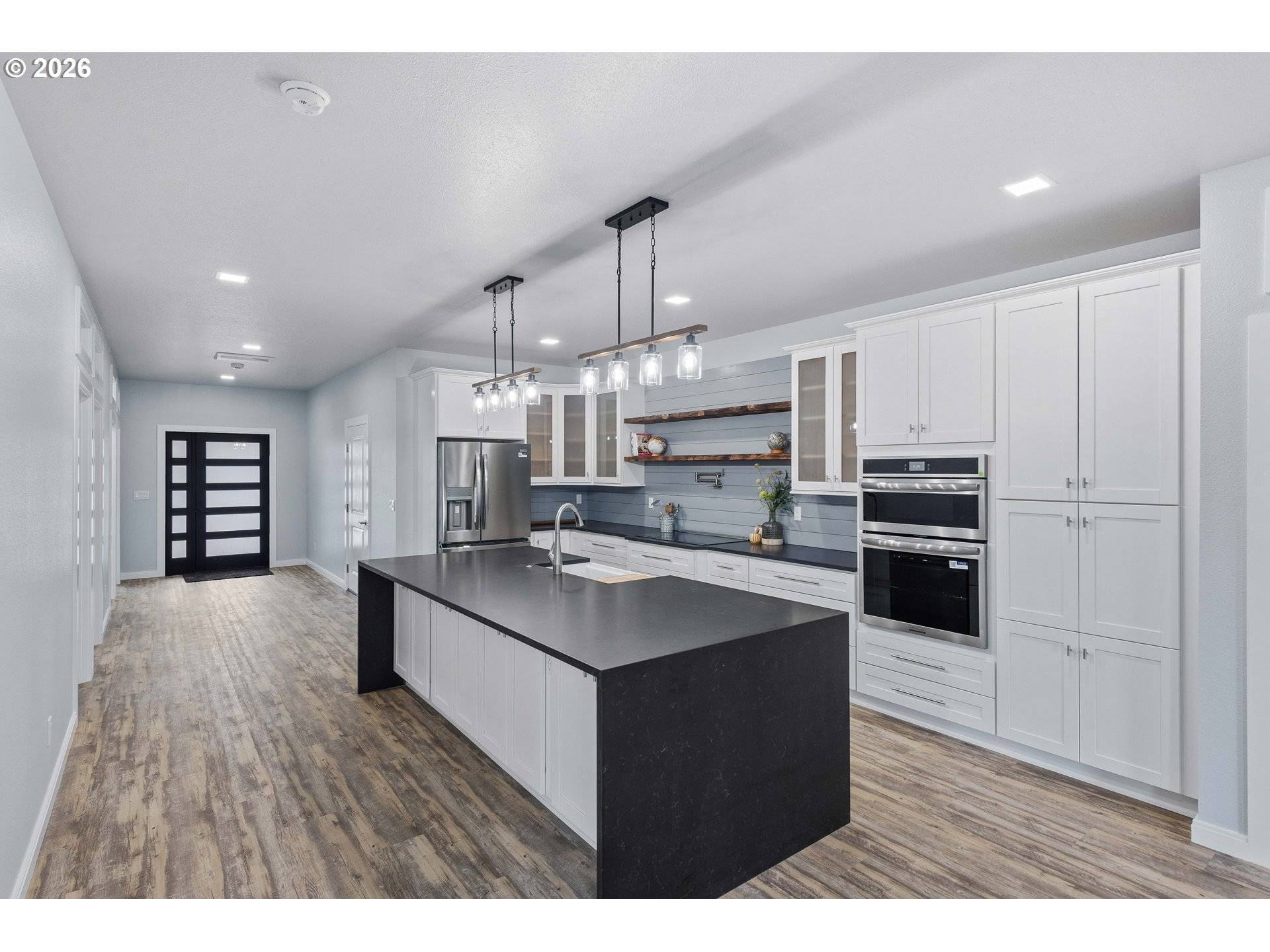 905 BELLEVUE DR, Reedsport, OR 97467