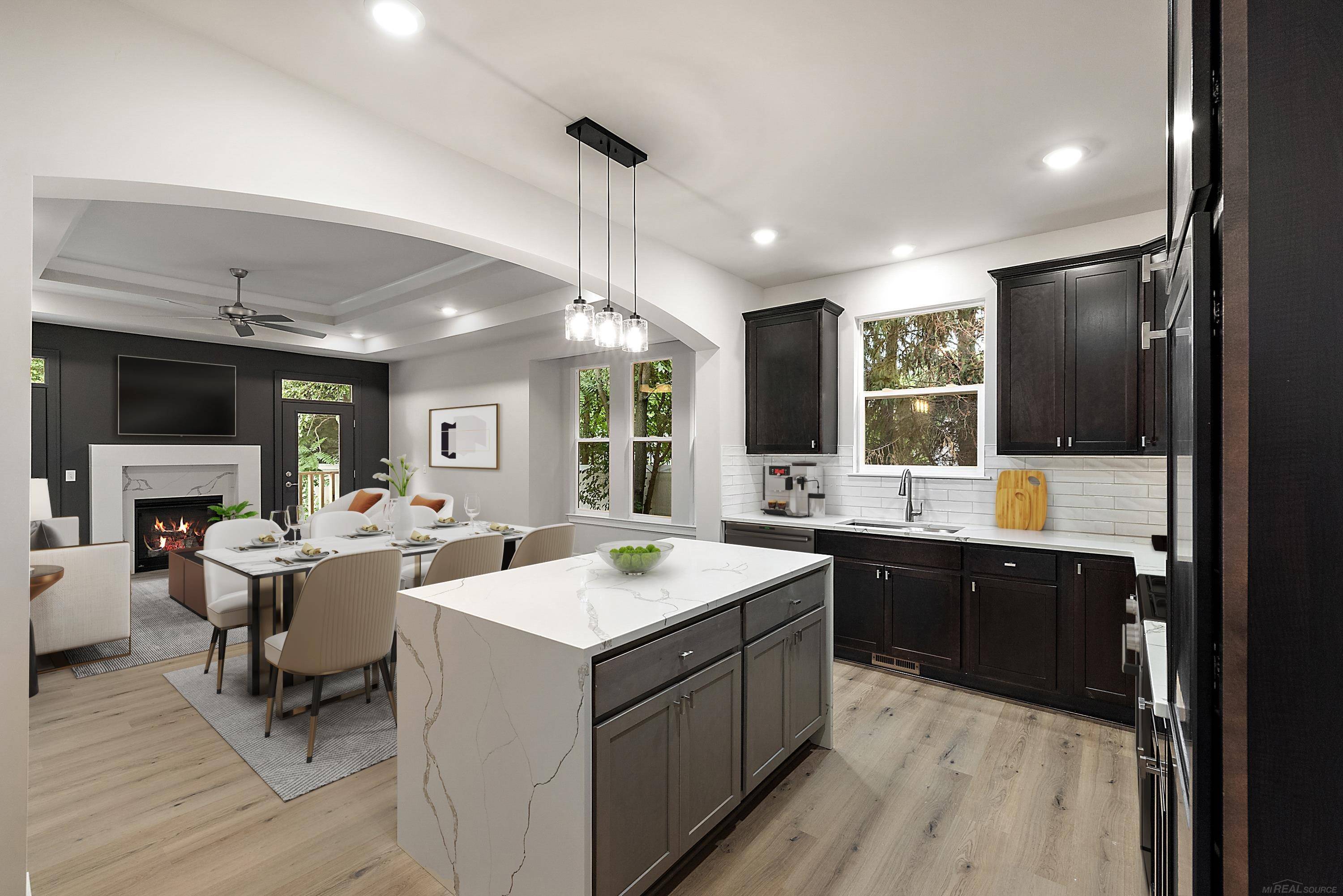 40703 Azalea DR, Clinton Twp, MI 48036