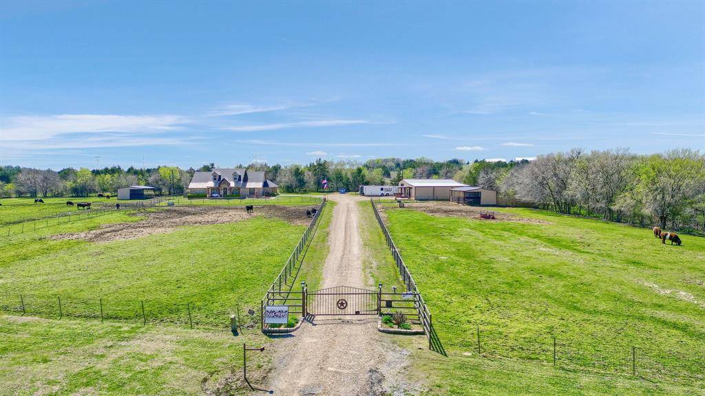 710 Us-82, Bells, TX 75414