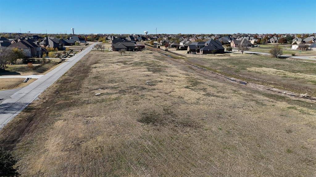 12800 Singleton Drive, Fort Worth, TX 76052