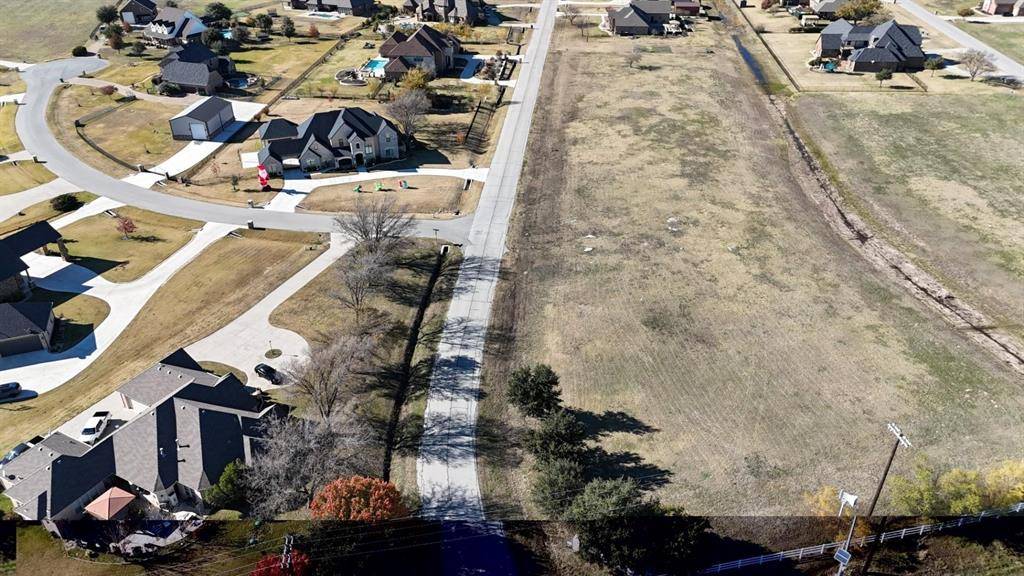 12800 Singleton Drive, Fort Worth, TX 76052