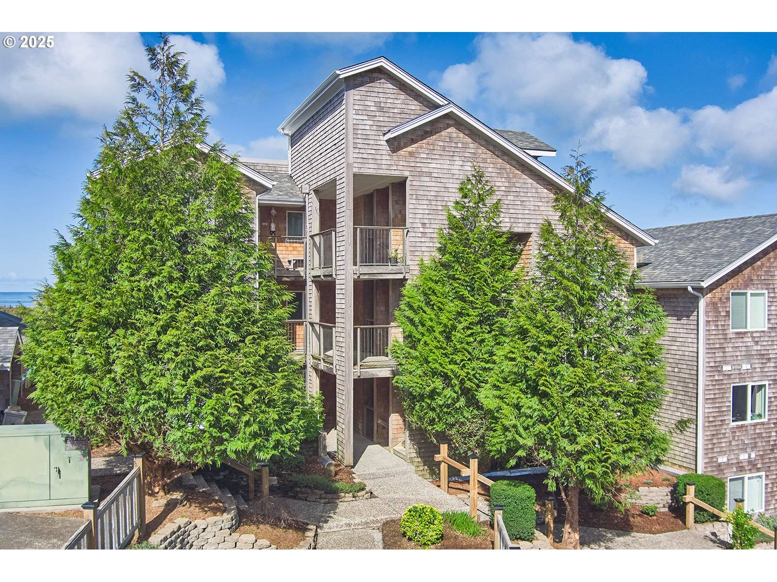 2815 WILLOWS RD #229, Seaview, WA 98644