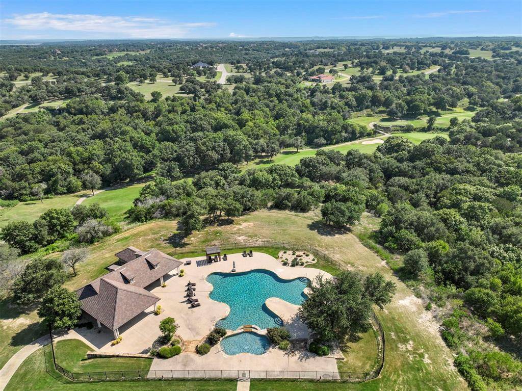 8504 Shetland Court W, Cleburne, TX 76033
