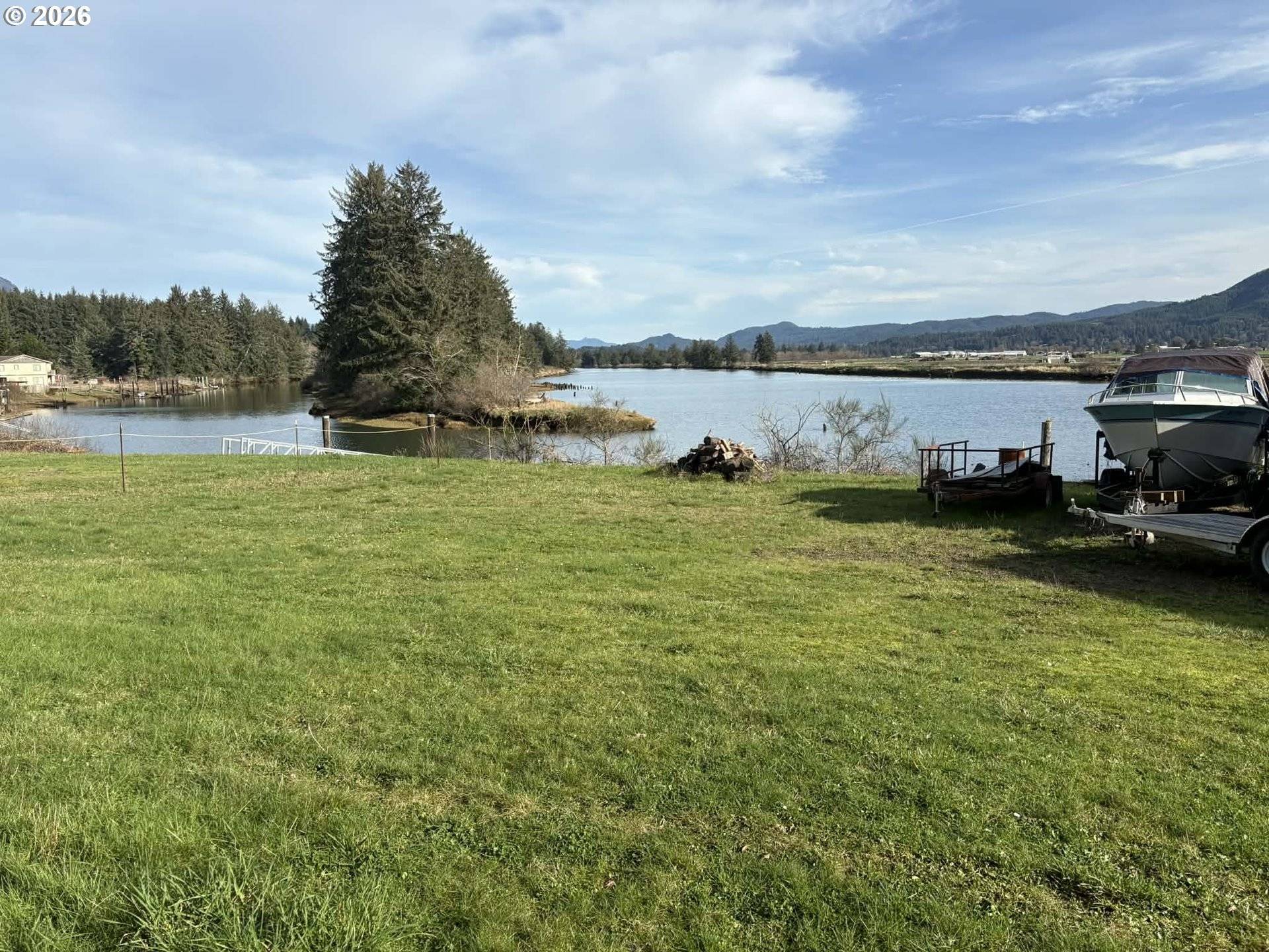 TL 12700 Hwy 101, Nehalem, OR 97131