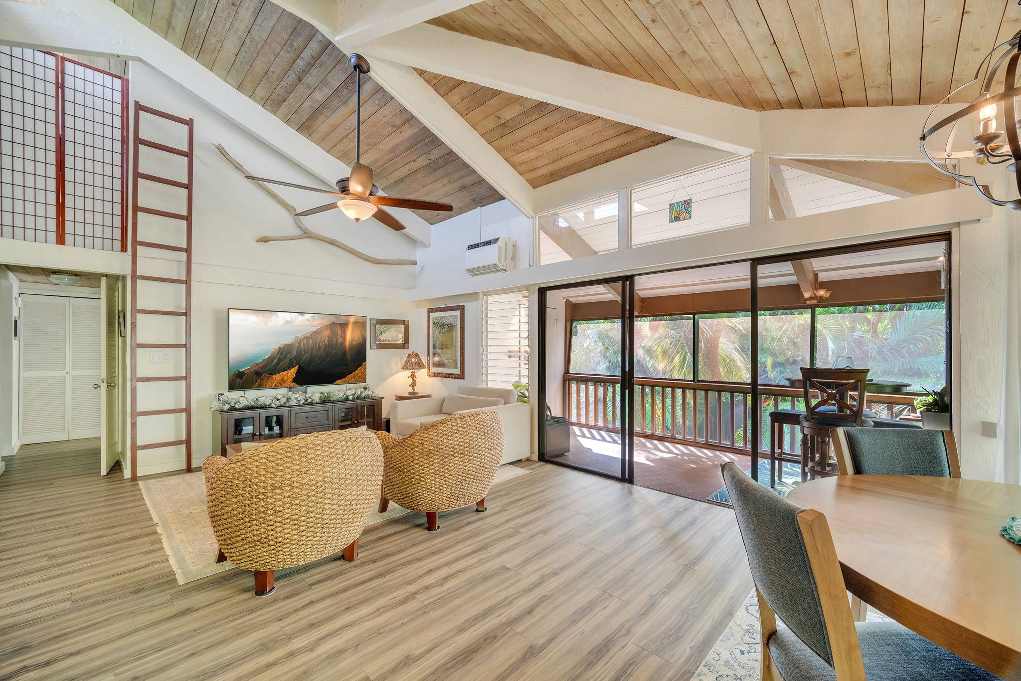 4701 KAWAIHAU RD #L202, Kapaa, HI 96746