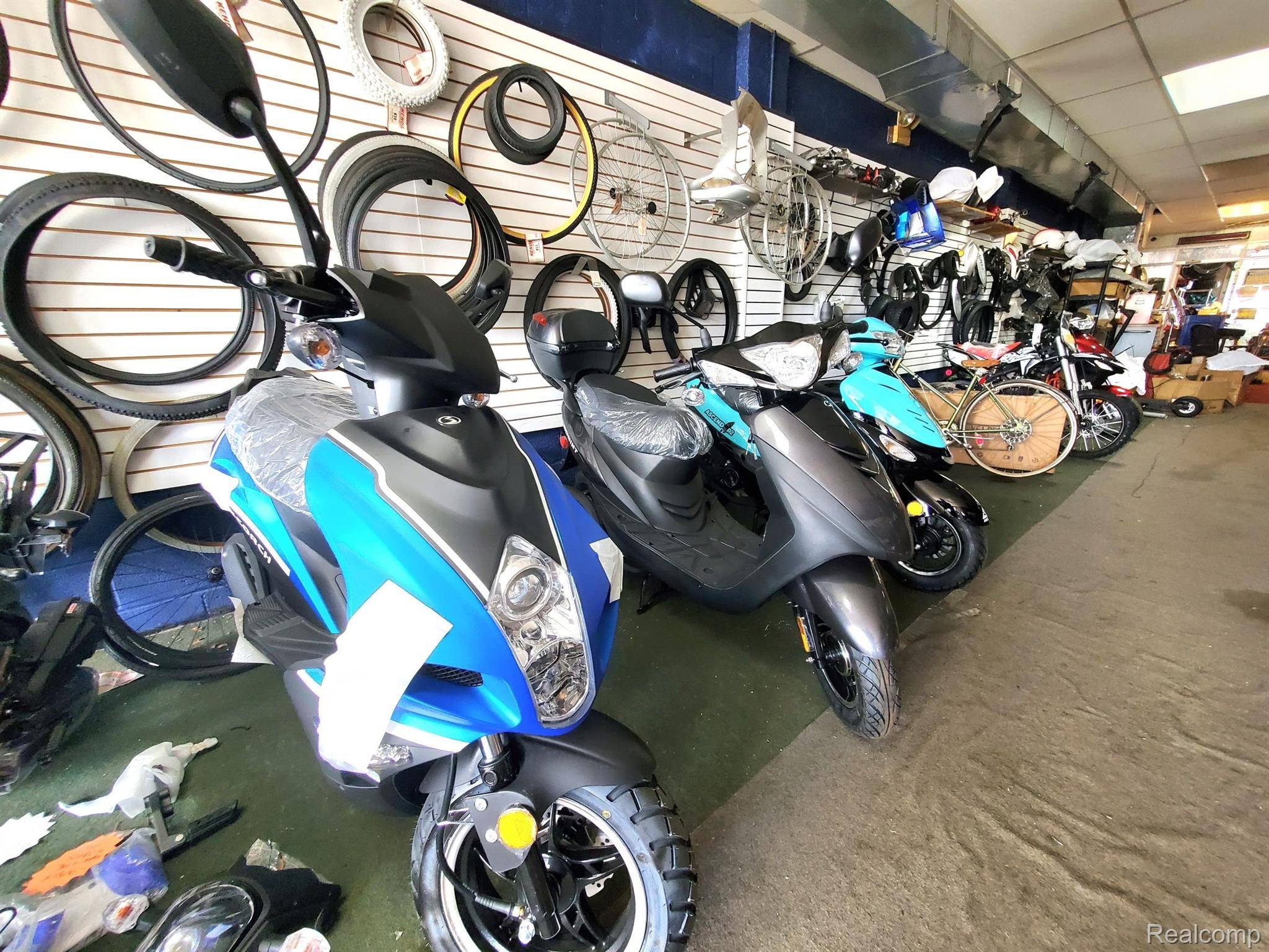 3123 S WAYNE RD, Wayne, MI 48184