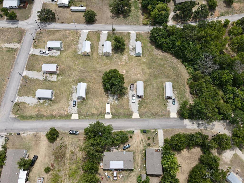 509 Ussery Street, Bowie, TX 76230