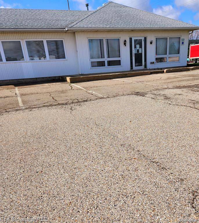 7280 Burgett DR, Almont Township, MI 48003