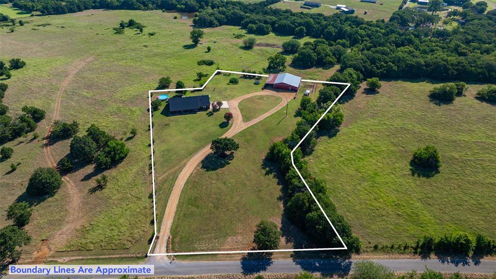 491 Navajo Road, Whitesboro, TX 76273