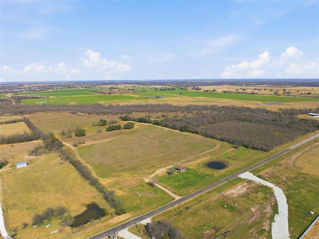 2375 FM 935, Chilton, TX 76632