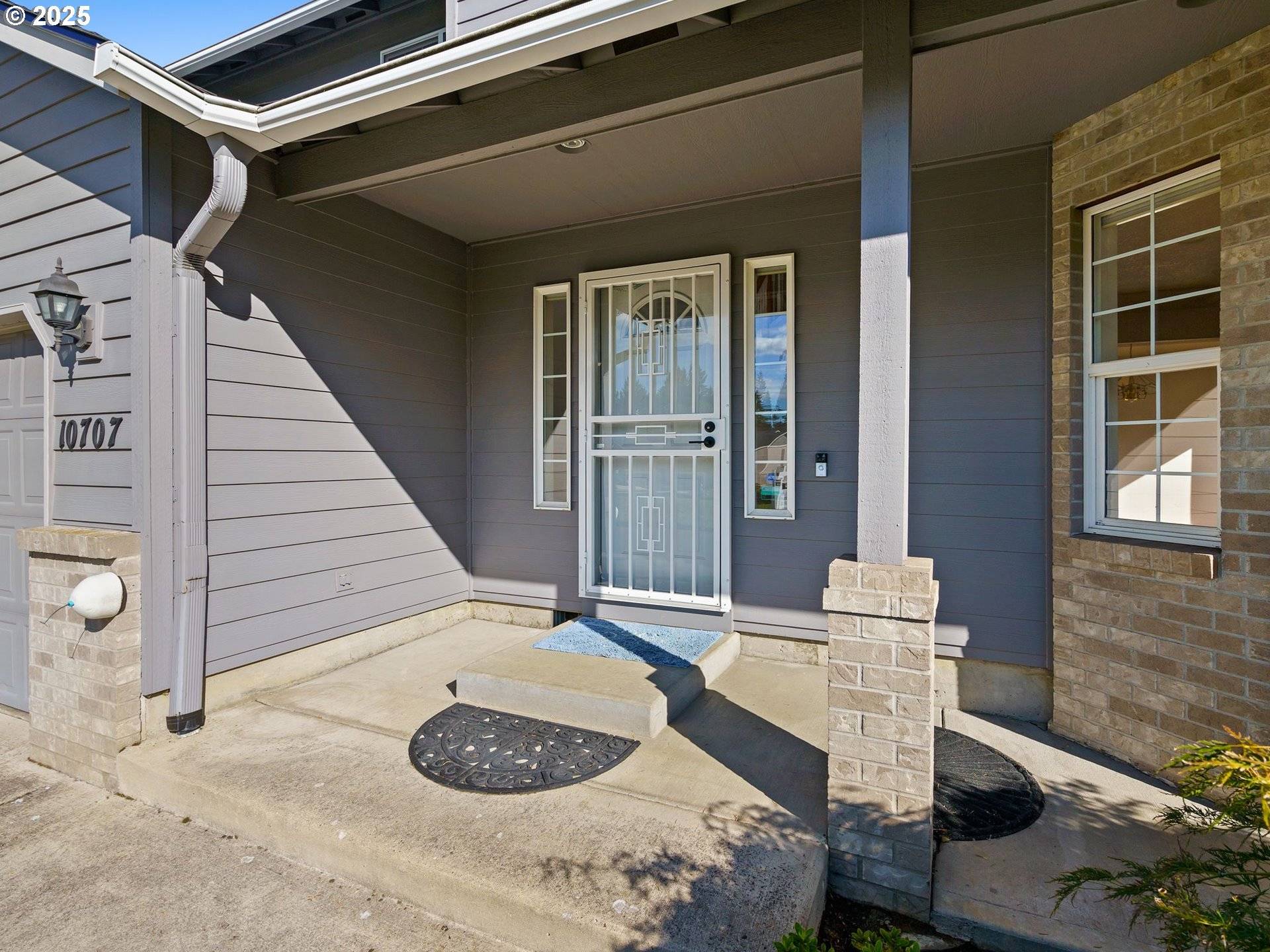 10707 NW 7TH AVE, Vancouver, WA 98685