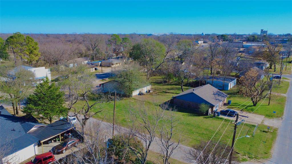 1112 N Beaton Street, Corsicana, TX 75110