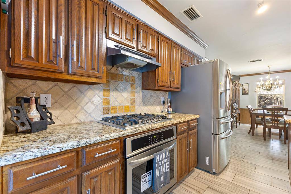 2402 Scott Mill Road, Carrollton, TX 75006